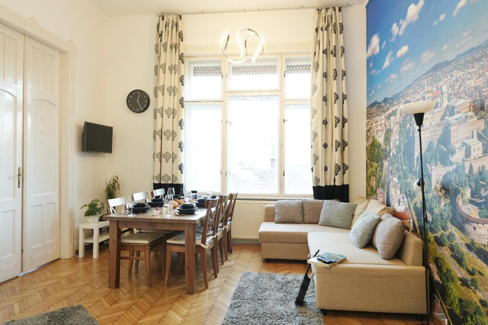 Homebase 3bedrs 2baths Jewish Quarter Budapest